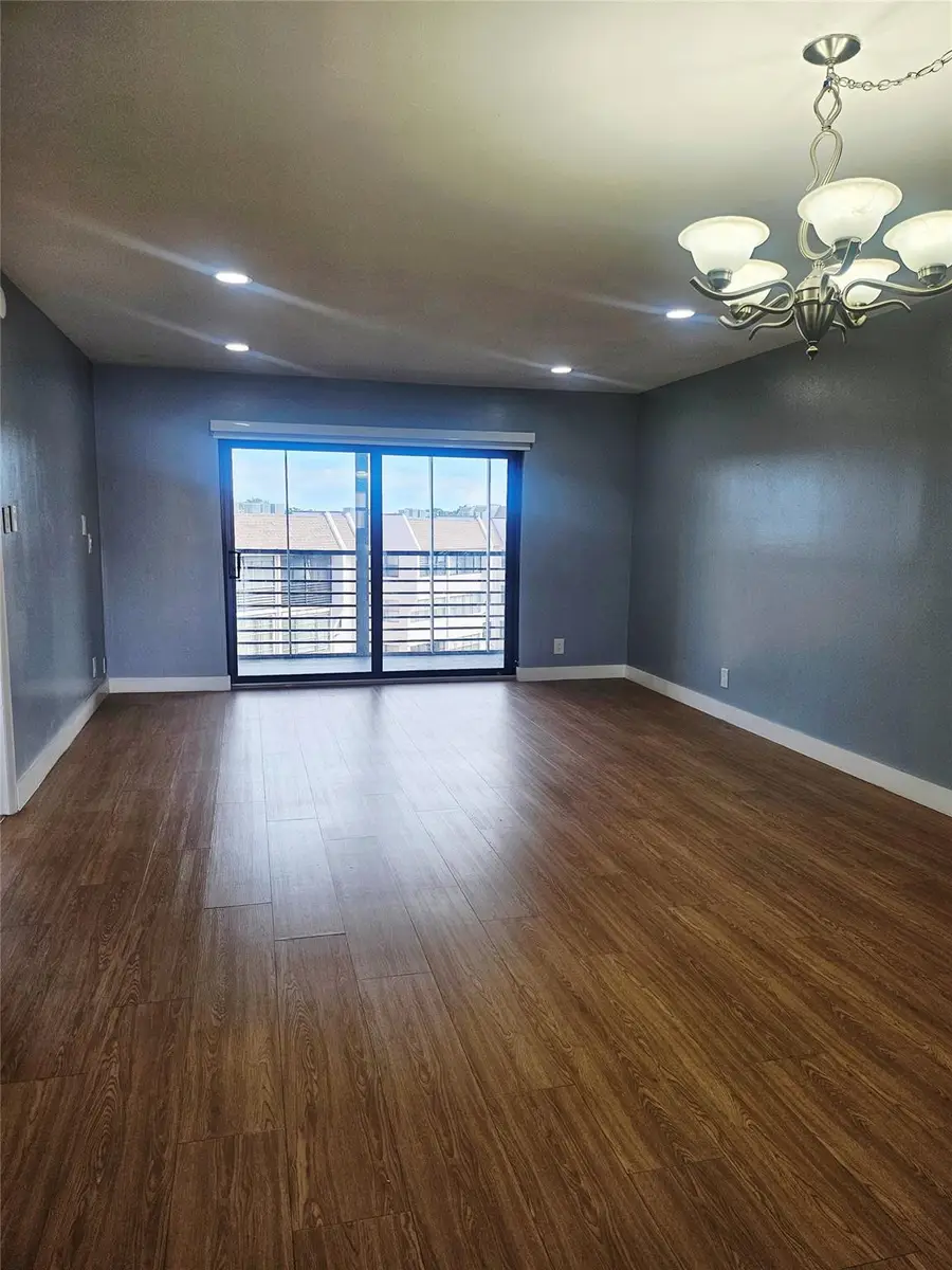 10433 Sunrise Lakes Boulevard #406, Sunrise, FL 33322 - #2