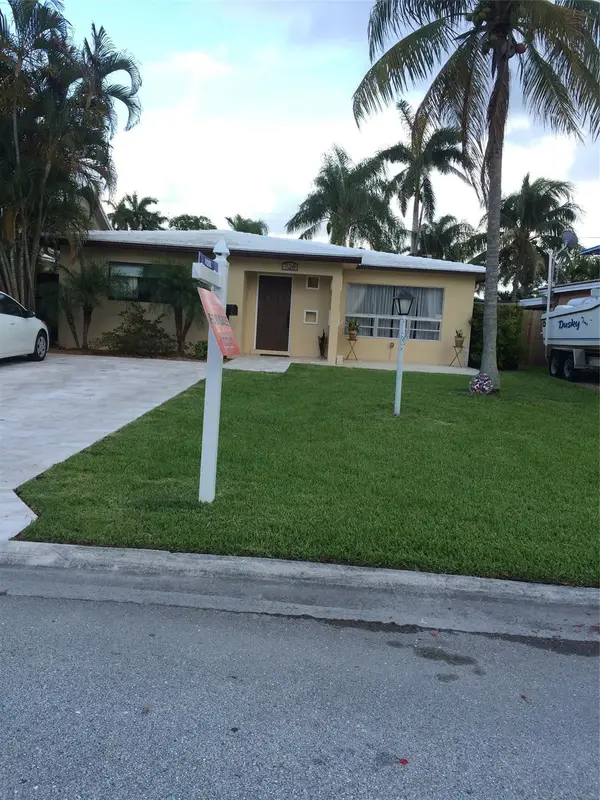 1126 Lincoln Street, Hollywood, FL 33019