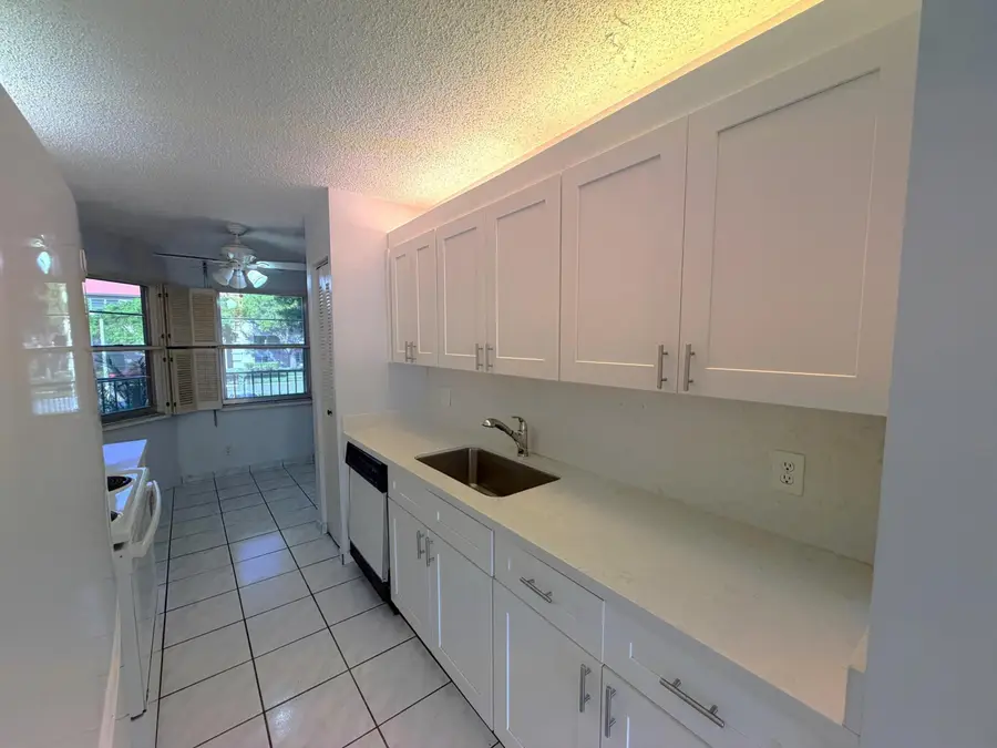 1200 SW 130th Avenue #210-G, Hollywood, FL 33027 - #2