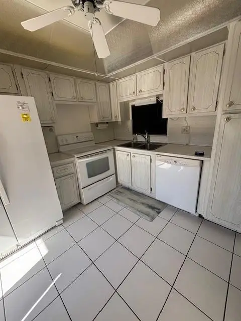 218 NE 12th Avenue #104, Hallandale Beach, FL 33009 - #1