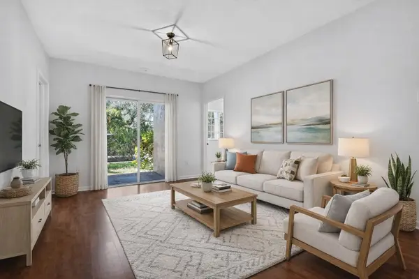 3261 Sabal Palm Manor #101, Davie, FL 33024