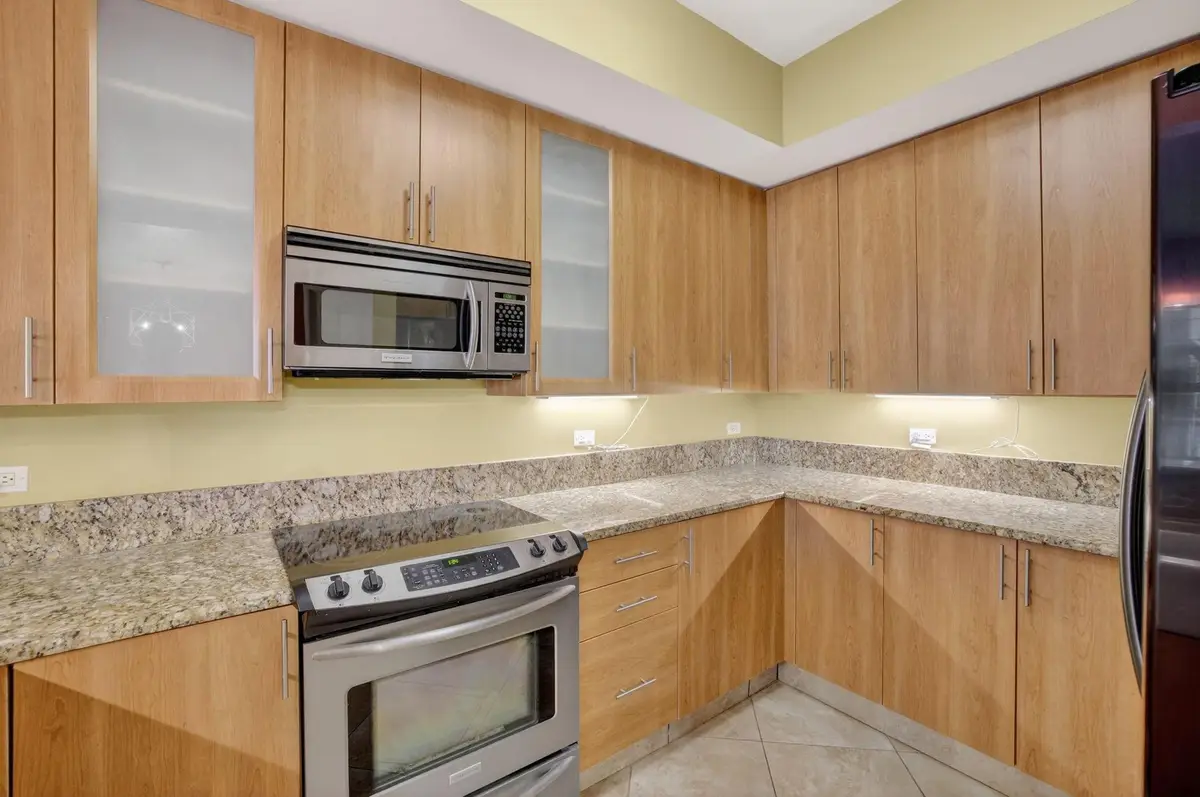 2633 NE 14th Avenue #101, Wilton Manors, FL 33334 - #1