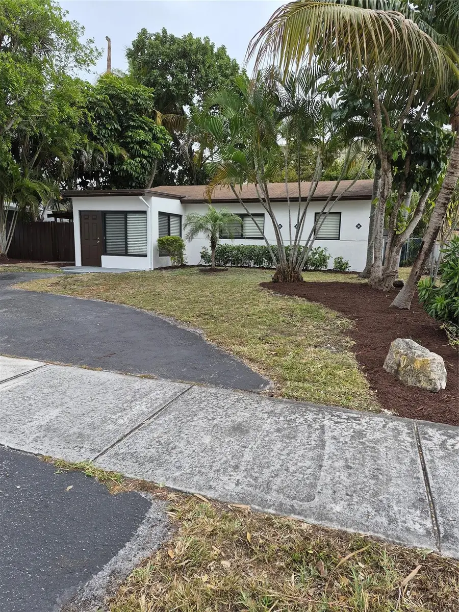 6130 NE 7th Avenue, Fort Lauderdale, FL 33334 - #2