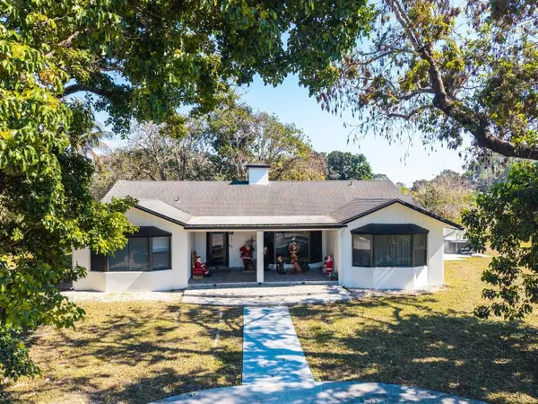 1710 SW 142nd Avenue, Davie, FL 33325