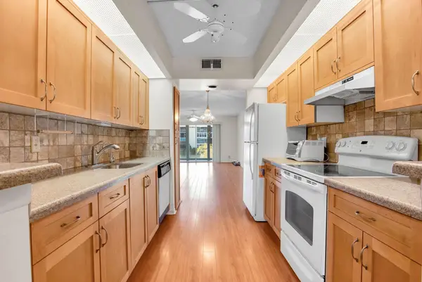 1705 Andros Isle #J2, Coconut Creek, FL 33066