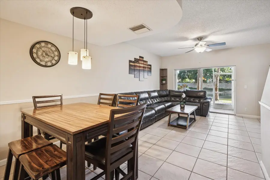 5360 Jubilee Way, Margate, FL 33063 - #2