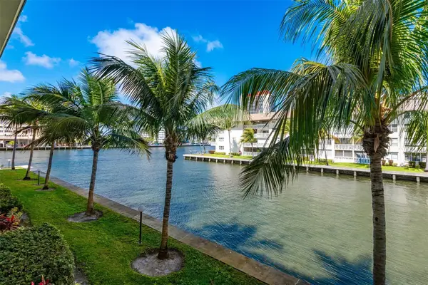 1891 S Ocean Drive #207, Hallandale Beach, FL 33009