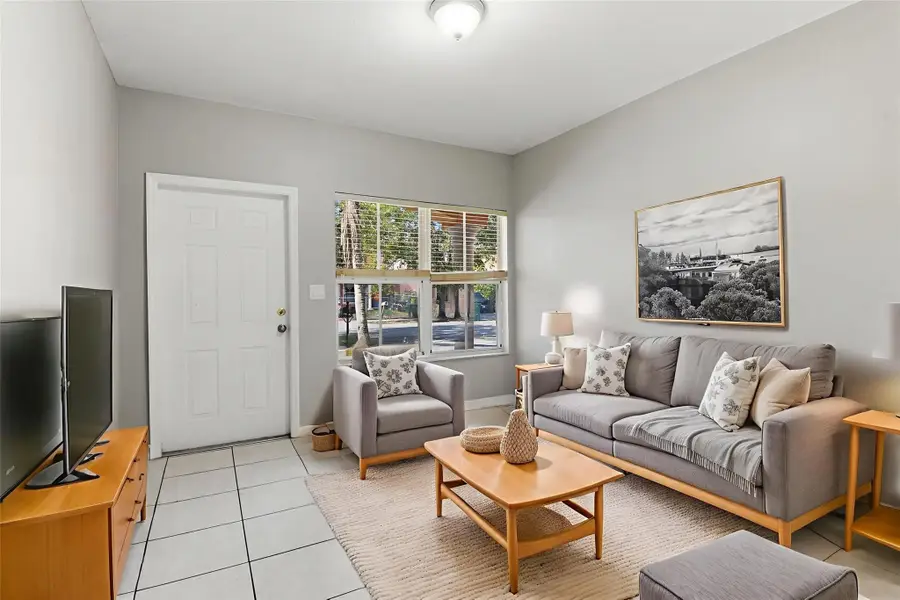 885 SW 6th Court, Homestead, FL 33034 - #2