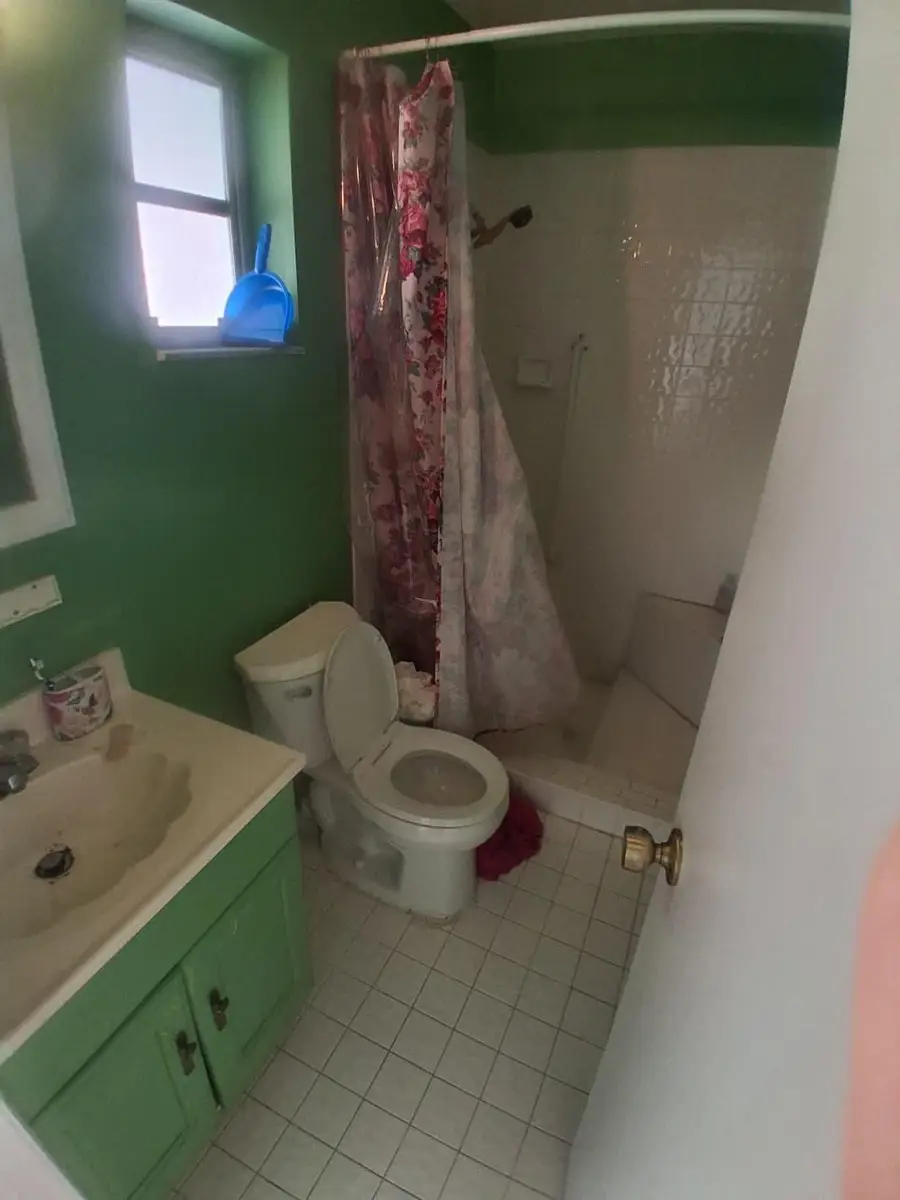 6031 NE 7th Avenue, Oakland Park, FL 33334 - #3