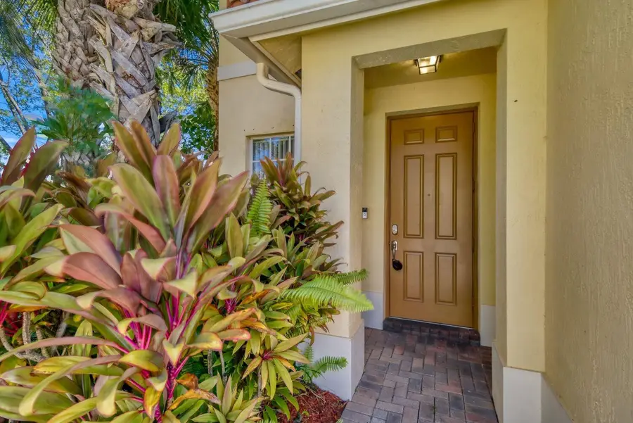 3306 NW 31st Terrace, Oakland Park, FL 33309 - #2