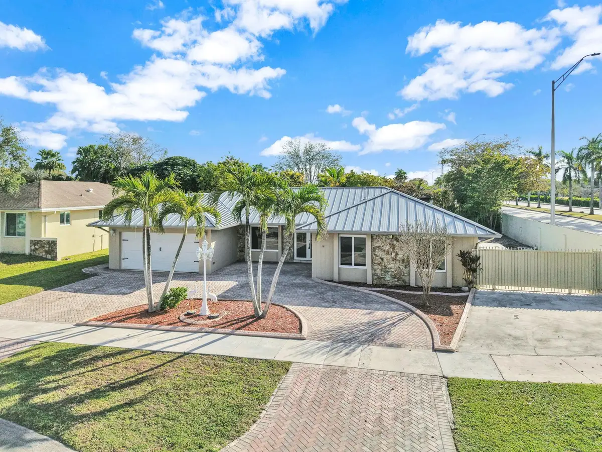 10321 SW 116th Avenue, Miami, FL 33176 - #1