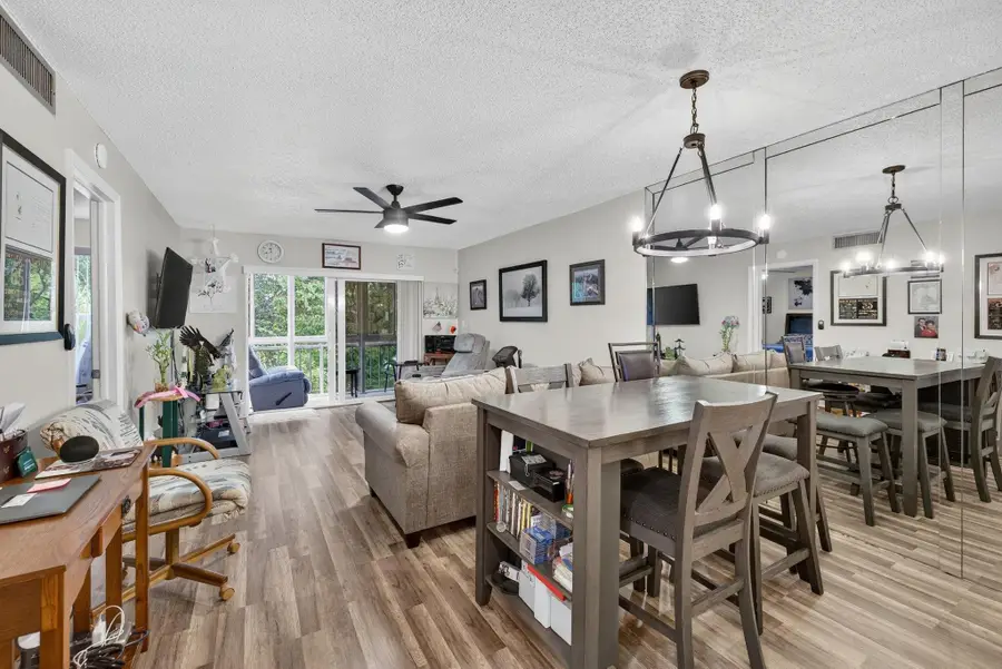 8400 Lagos De Campo Boulevard #303, Tamarac, FL 33321 - #3