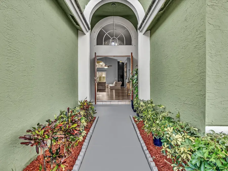 4379 Leicester Court, West Palm Beach, FL 33409 - #3