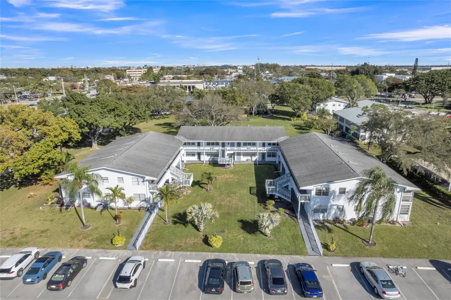 176 Westbury J #176, Deerfield Beach, FL 33442 - #3