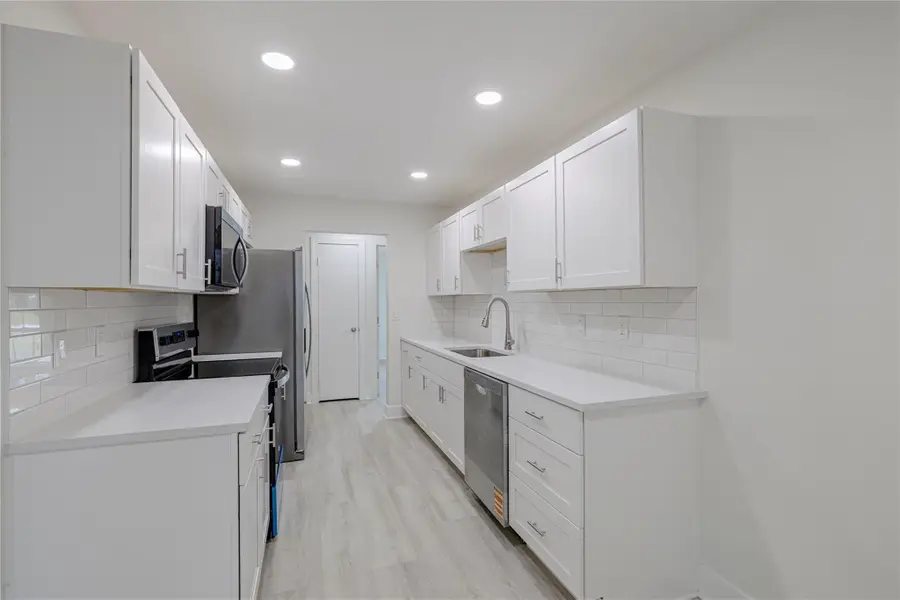 8555 24th Street, Vero Beach, FL 32966 - #2