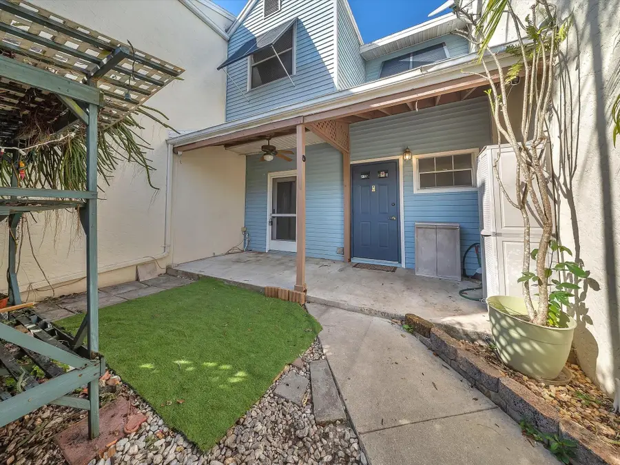 207 E Hemingway Circle #22, Margate, FL 33063 - #3