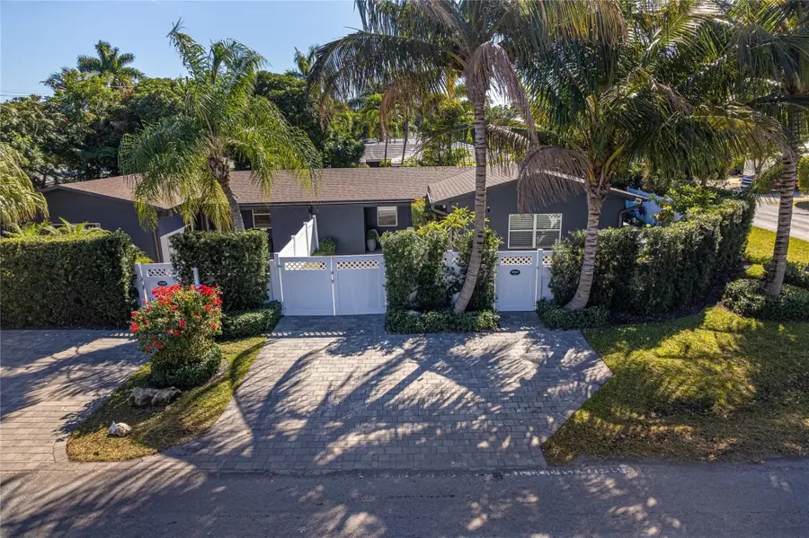 2000 NE 18th Street, Fort Lauderdale, FL 33305 - #3