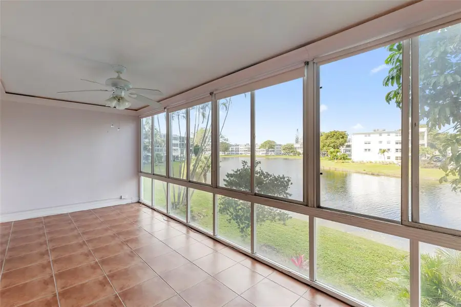 2122 NW Cambridge F #2122, Deerfield Beach, FL 33442 - #2