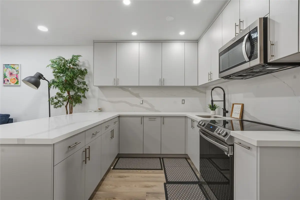 900 SW 10 Terrace #11S, Hallandale Beach, FL 33009 - #1