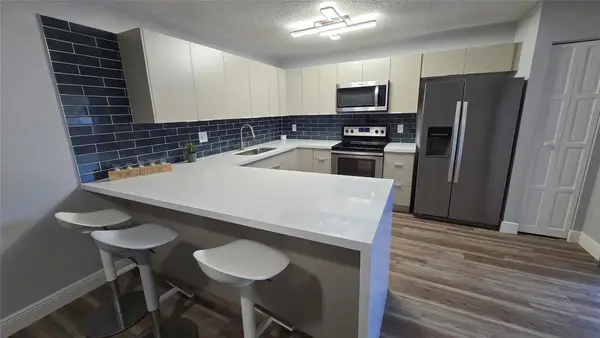 8900 SW 20th Place #A, Davie, FL 33324