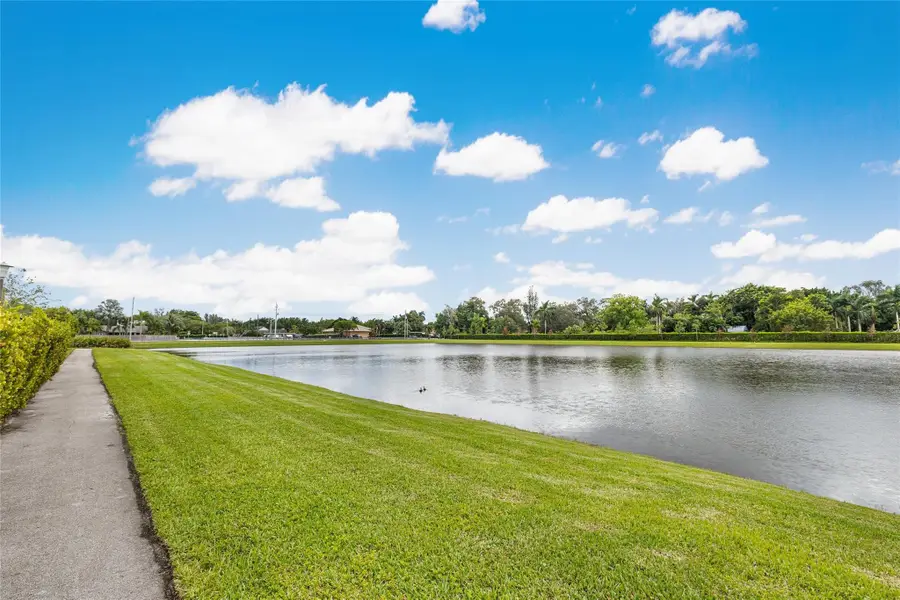 4690 Santa Cruz Way #000, Davie, FL 33314 - #3