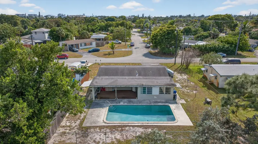1301 NE 26th Court, Pompano Beach, FL 33064 - #2