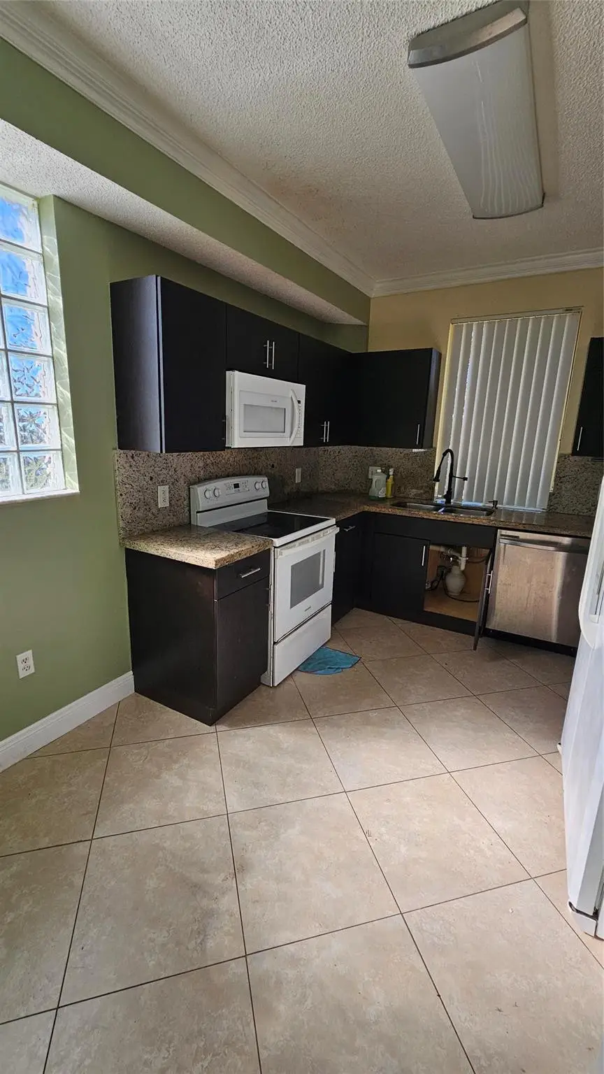 6960 SW 39th Street #E101, Davie, FL 33314 - #2