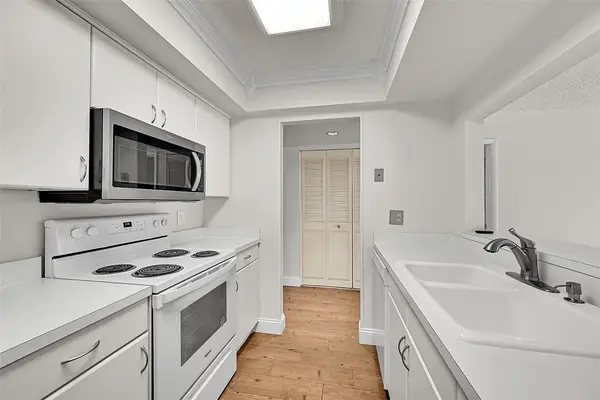 428 NW 70th Avenue #140, Plantation, FL 33317