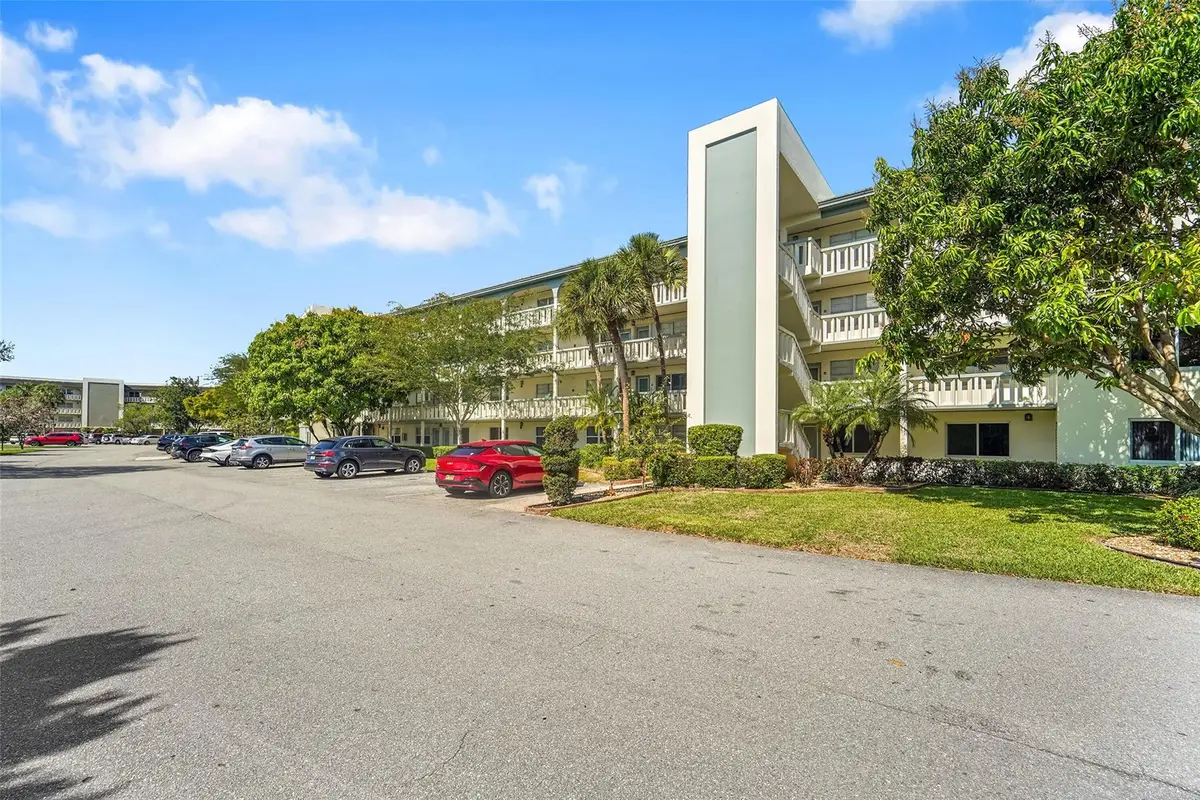 2501 Antigua Terrace #D-4, Pompano Beach, FL 33066 - #1