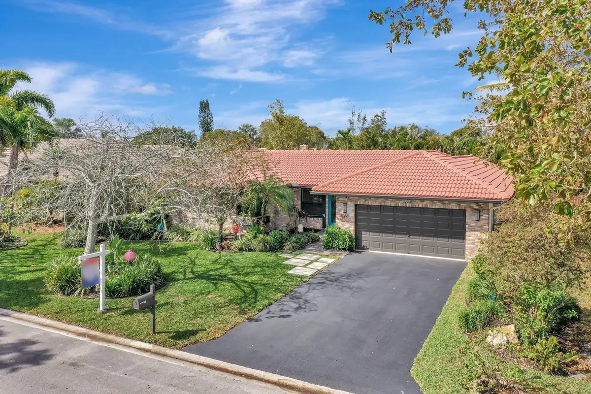 5368 NW 64 Way, Coral Springs, FL 33067 - #1