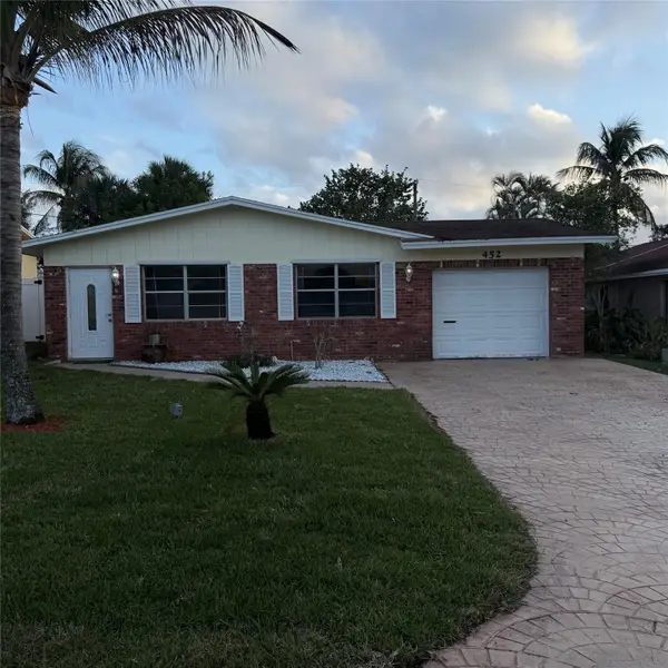 452 W Royal Palm Road, Boca Raton, FL 33432