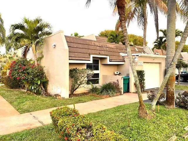 19816 Bobolink Drive, Hialeah, FL 33015 - #3