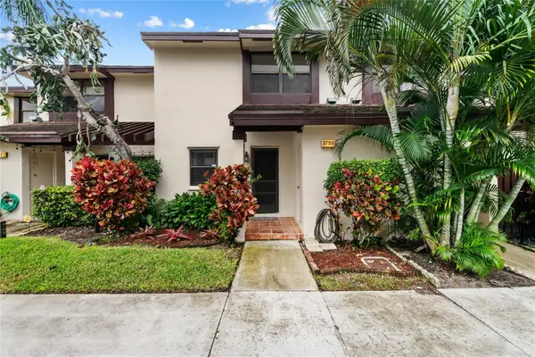 3755 Carambola Circle #3755, Coconut Creek, FL 33066