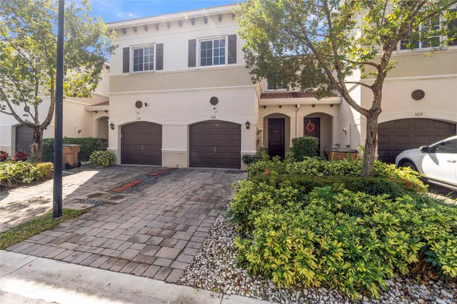 326 NE 47th Place, Deerfield Beach, FL 33064 - #2