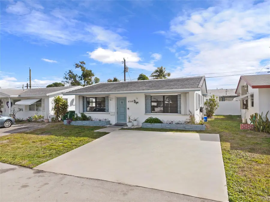 4560 NW 17th Terrace, Tamarac, FL 33309 - #3