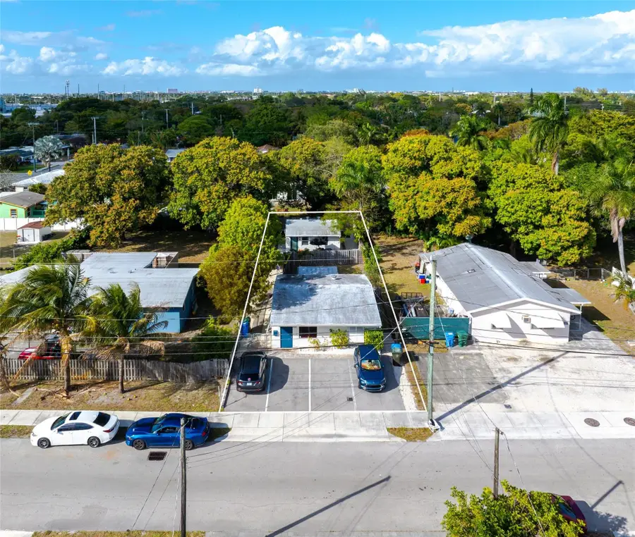 659 NE 32nd Street, Oakland Park, FL 33334 - #3