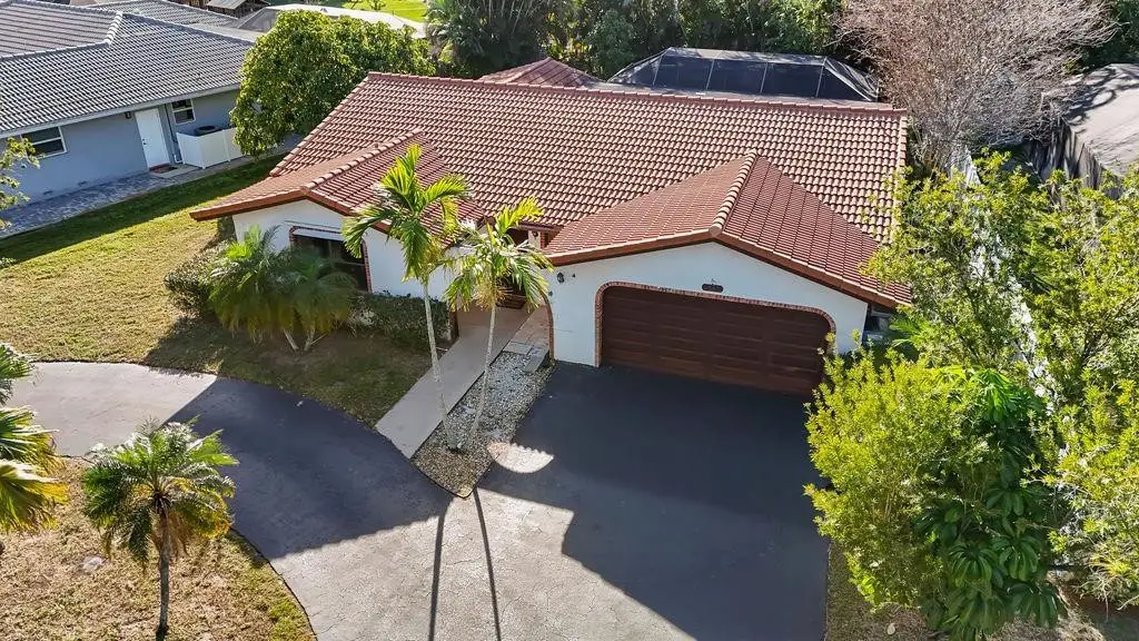 1060 NW 82nd Avenue, Coral Springs, FL 33071 - #1