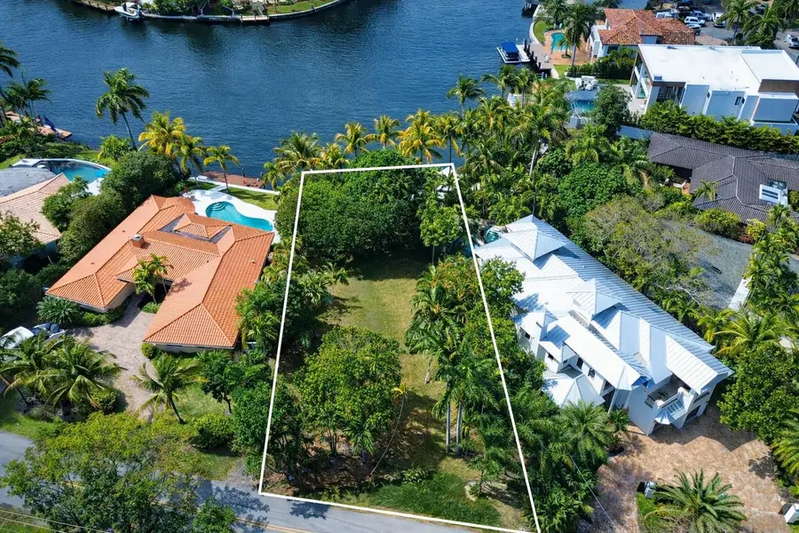 2405 Middle River Drive, Fort Lauderdale, FL 33305 - #2