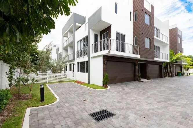 700 NE 14th Avenue #206, Fort Lauderdale, FL 33304 - #3