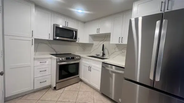 4000 N Hills Drive #28, Hollywood, FL 33021