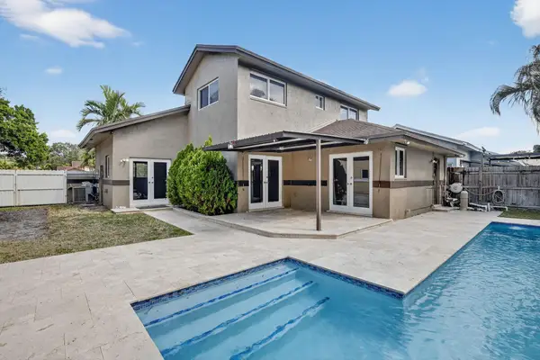 6500 SW 13th Street, Plantation, FL 33317