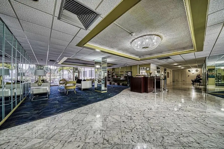 4330 Hillcrest Drive #420, Hollywood, FL 33021 - #2