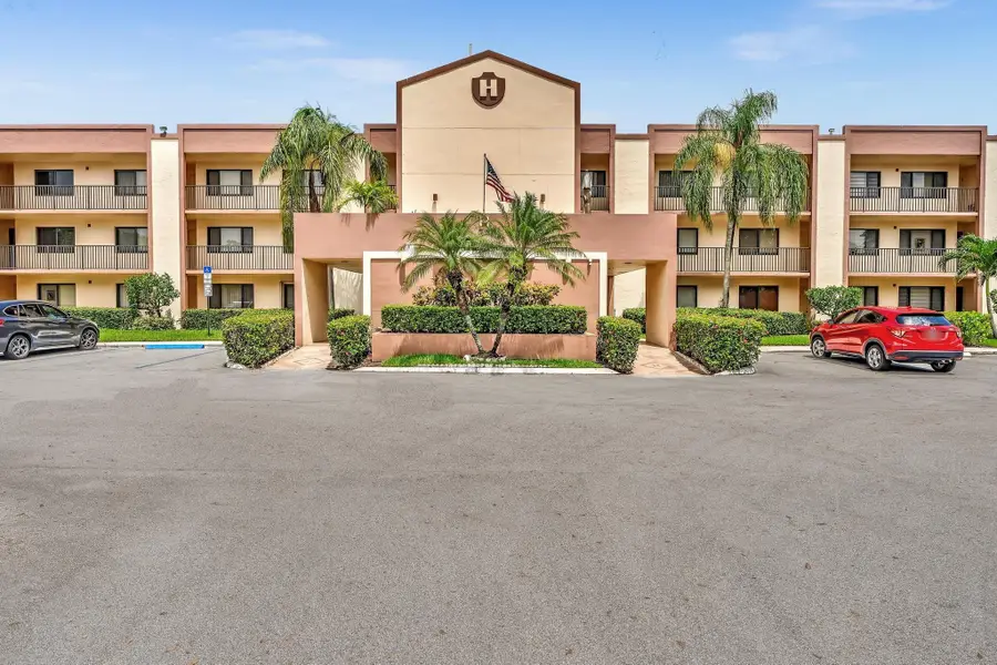 10643 W Clairmont Circle #202, Tamarac, FL 33321 - #3