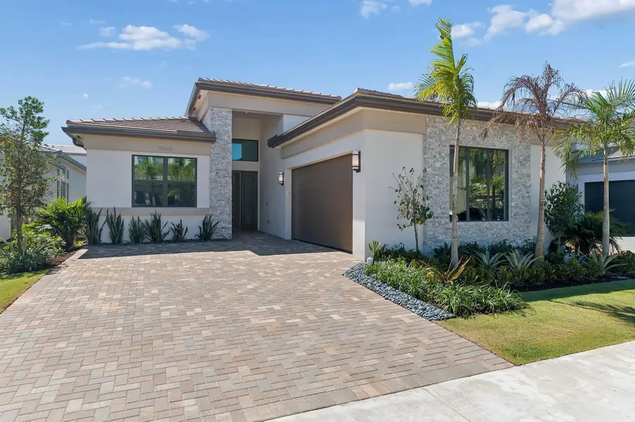 9568 Regal Palm Court, Boca Raton, FL 33498 - #2