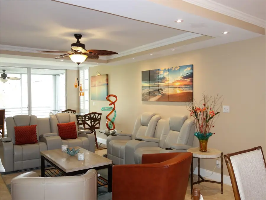 625 Oaks Drive #302, Pompano Beach, FL 33069 - #3