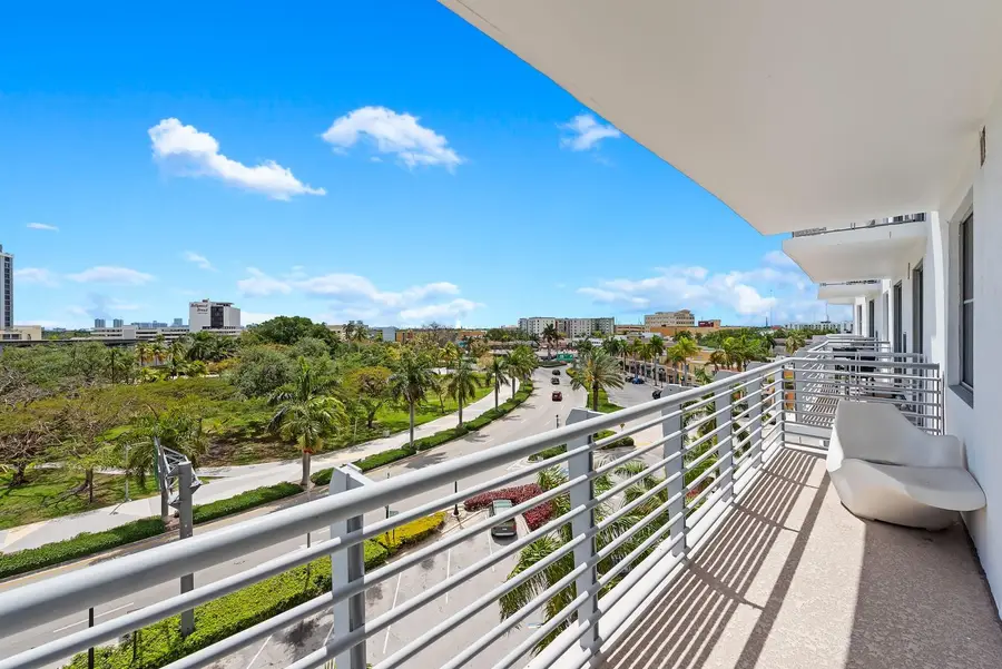 1830 Radius Drive #523, Hollywood, FL 33020 - #3