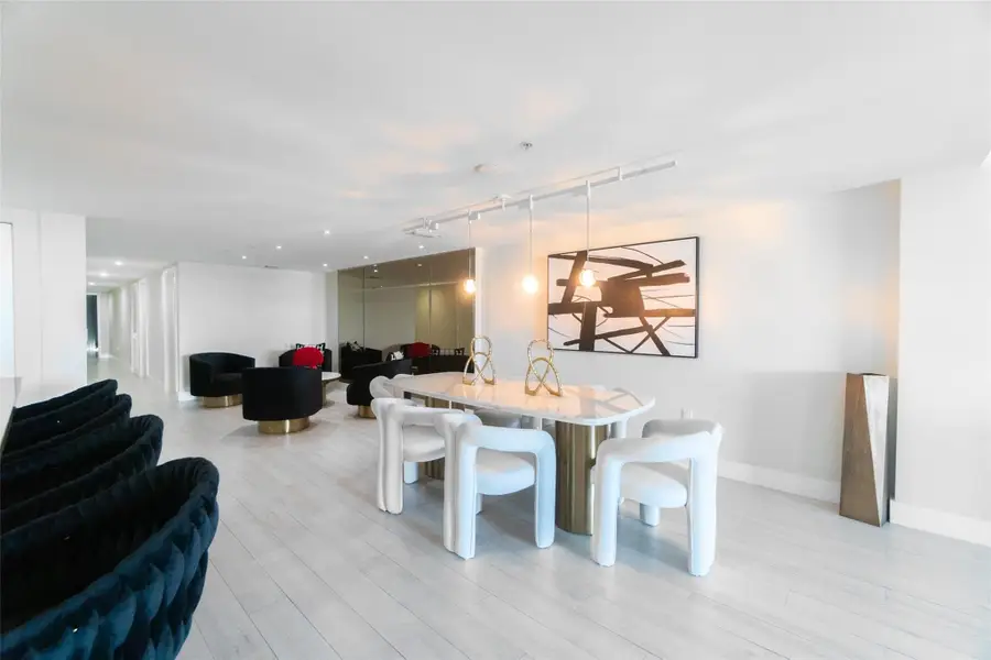 9400 W Bay Harbor #503, Bay Harbor Islands, FL 33154 - #2