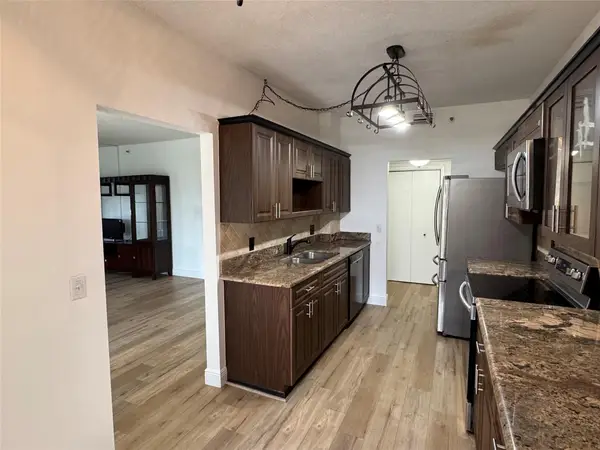 3850 Washington Street #102, Hollywood, FL 33021