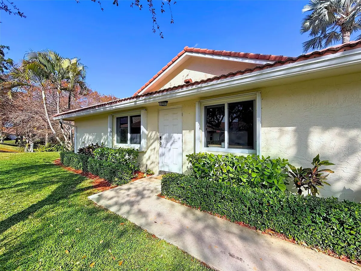 6361 Walk Circle, Boca Raton, FL 33433 - #1