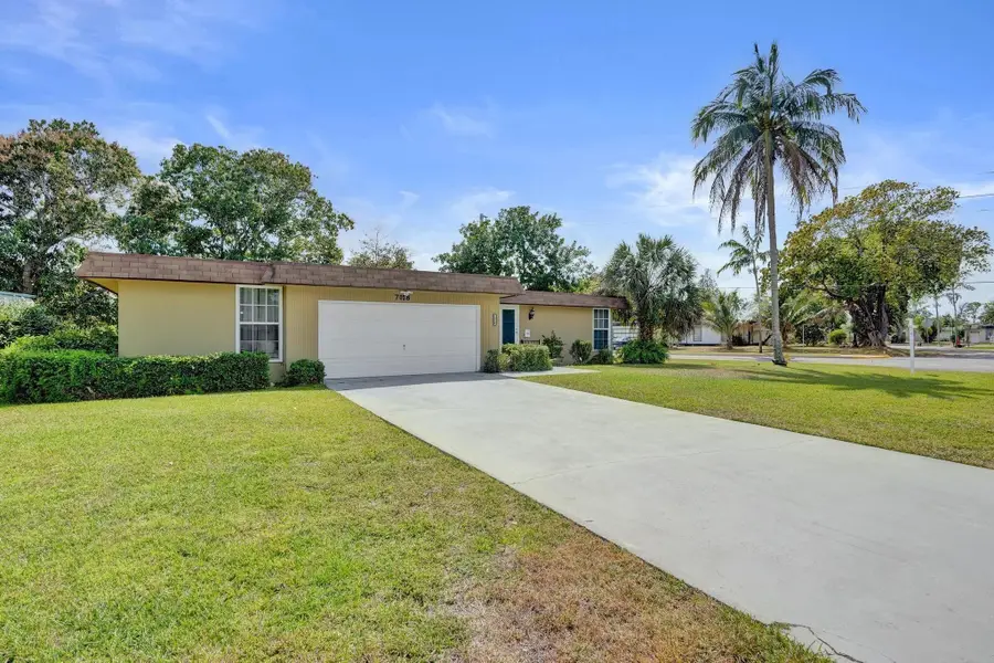 7018 NW 64th Street, Tamarac, FL 33321 - #3